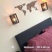 Wereldkaart van Hout - Walnoot  - Medium (105 x 40 cm) - Antarctica projectie - wanddecoratie - design - muurdecoratie hout