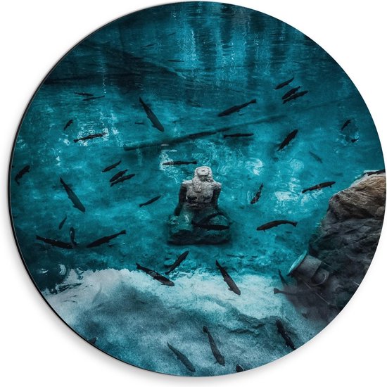 Dibond Wandcirkel - Vrouw in Blauw Water - 30x30cm Foto op Aluminium Wandcirkel (met ophangsysteem)