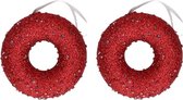 2x Kersthangers figuurtjes kerst rode donut met kraaltjes 10 cm - Kerst rode kerstboomhangers