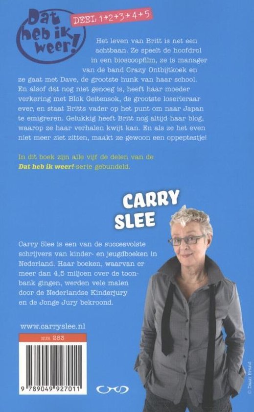 Achterkant van het boek 'Dat heb ik weer!'. Een foto van Carry Slee met bril en grijs haar.