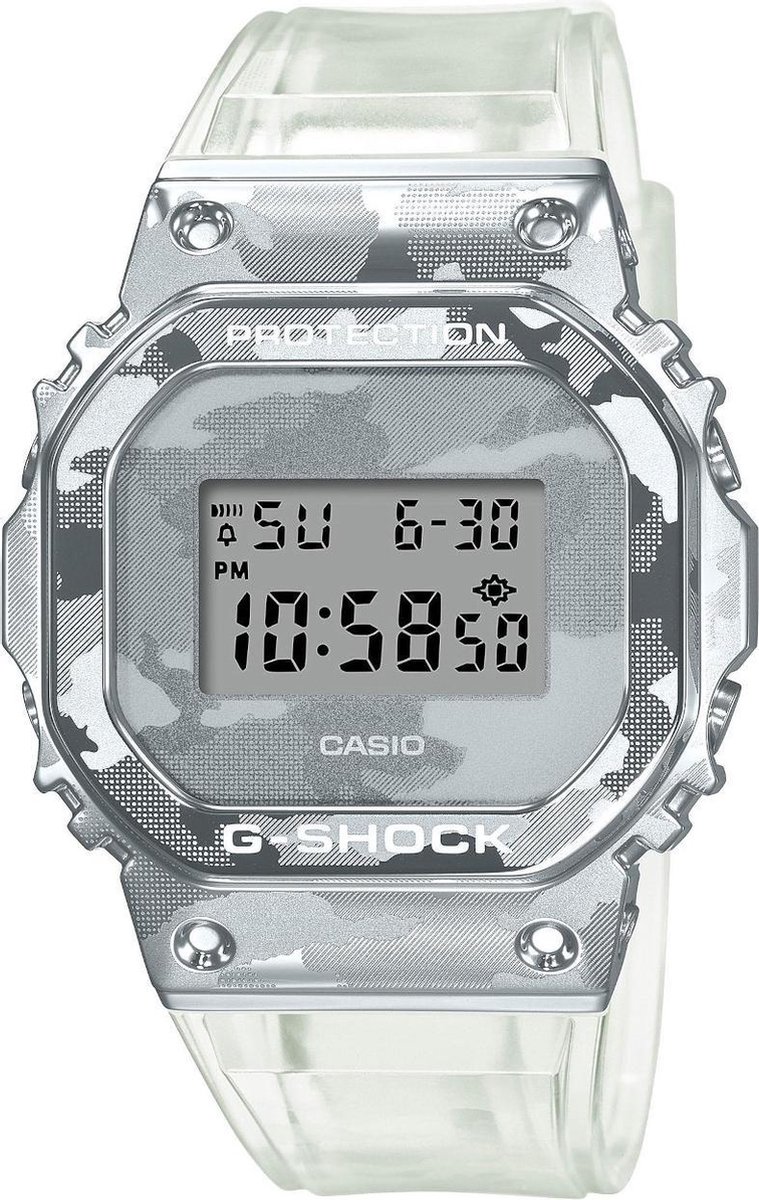 Casio G-Shock GM-5600SCM-1ER Horloge - Kunststof - Transparant - Ø 37 mm