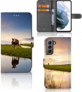 Smartphone Hoesje Geschikt voor Samsung Galaxy S21 FE Flip Case Koe
