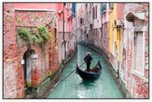 Italiaanse gondelier door de groene wateren van Venetië - Foto op Akoestisch paneel - 150 x 100 cm