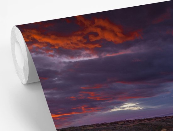 Papier peint vinyle - Les douze apôtres au coucher du soleil rouge en Australie largeur 420 cm x hauteur 280 cm - Tirage photo sur papier peint (disponible en 7 tailles)