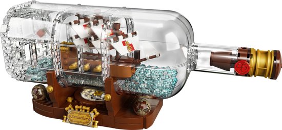 LEGO schip in een fles
