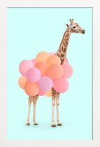 JUNIQE - Poster in houten lijst Party Giraffe -30x45 /Oranje & Roze
