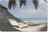 Muismat Hangmat op het strand - Een boek in een hangmat onder een handpalm muismat rubber - 27x18 cm - Muismat met foto
