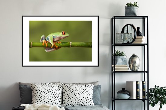 Poster in lijst - Fotolijst 120x80 cm - Posters - Roodoogmakikikker op bamboe - Posterlijst zwart - Decoratie - Wanddecoratie woonkamer - Muurdecoratie slaapkamer