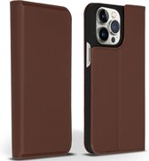 iPhone 14 Pro Max Hoesje Met Pasjeshouder - Accezz Premium Leather Slim Bookcase - Bruin