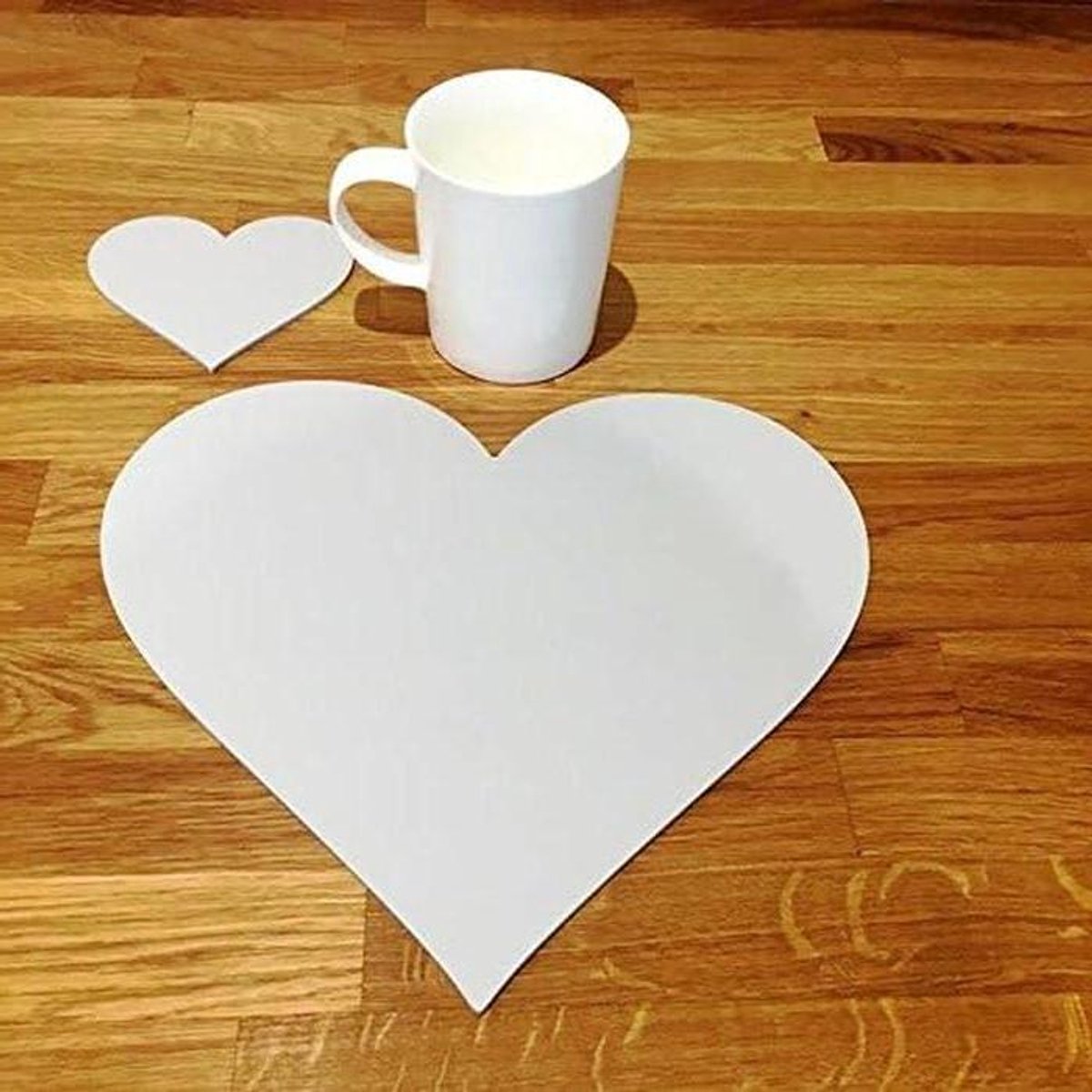 Placemat Onderzetter Set - Tafelbeschermers - Eettafel Decoratie - Onbreekbaar Acryl - Hartvormig - Lichtgrijs