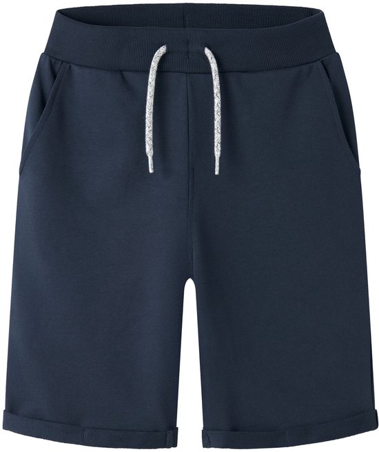 Donkerblauwe korte broek met trekkoord en omgeslagen zoom.