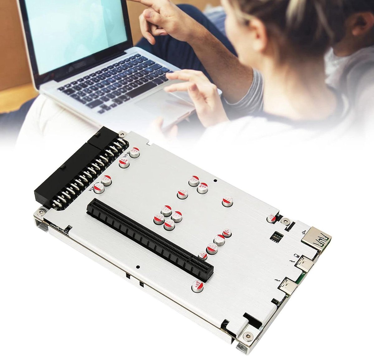 Grafische Docking Station - Externe GPU - Krachtige Prestaties - 40Gbps Data Snelheid - 166 x 91 x 28mm - Zwart