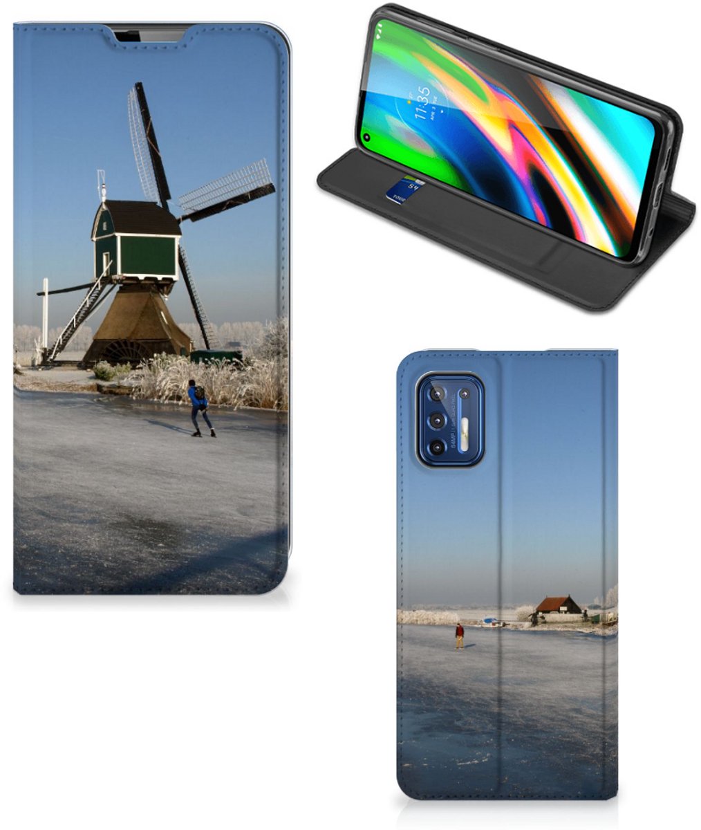 Standcase Hoesje voor Motorola Moto G9 Plus Book Cover Schaatsers