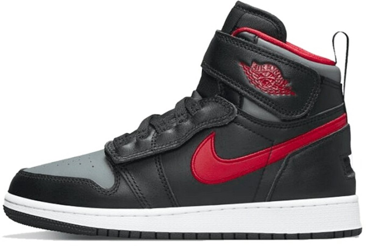 Nike Nike Air Jordan 1 Flyease Sneakers Unisex Zwart