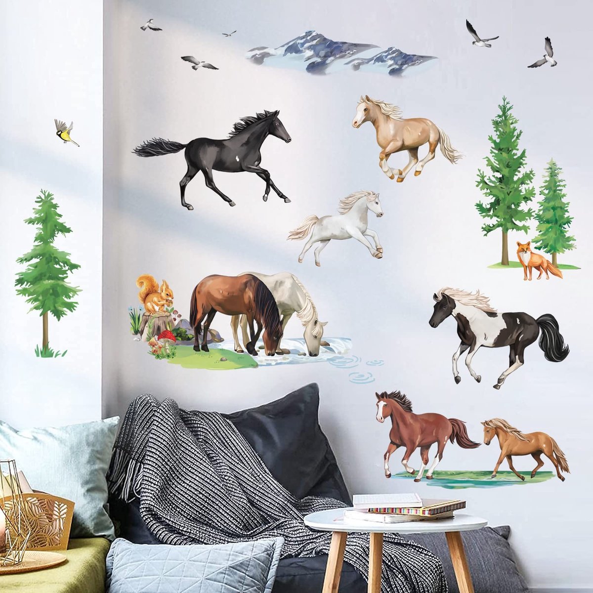 Allecto - Wandstickers - Paardenmotivatie - Multicolor - Wanddecoratie - Dieren stickers - Geschikt voor kinderkamer - Babykamer