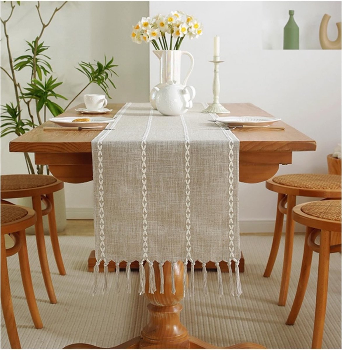 Dailygoods- Tafelloper Boho crème - Katoenen tafelloper - Geweven tafelloper - Kwastjes decoratie - Vintage tafelkleed - 140 cm lang