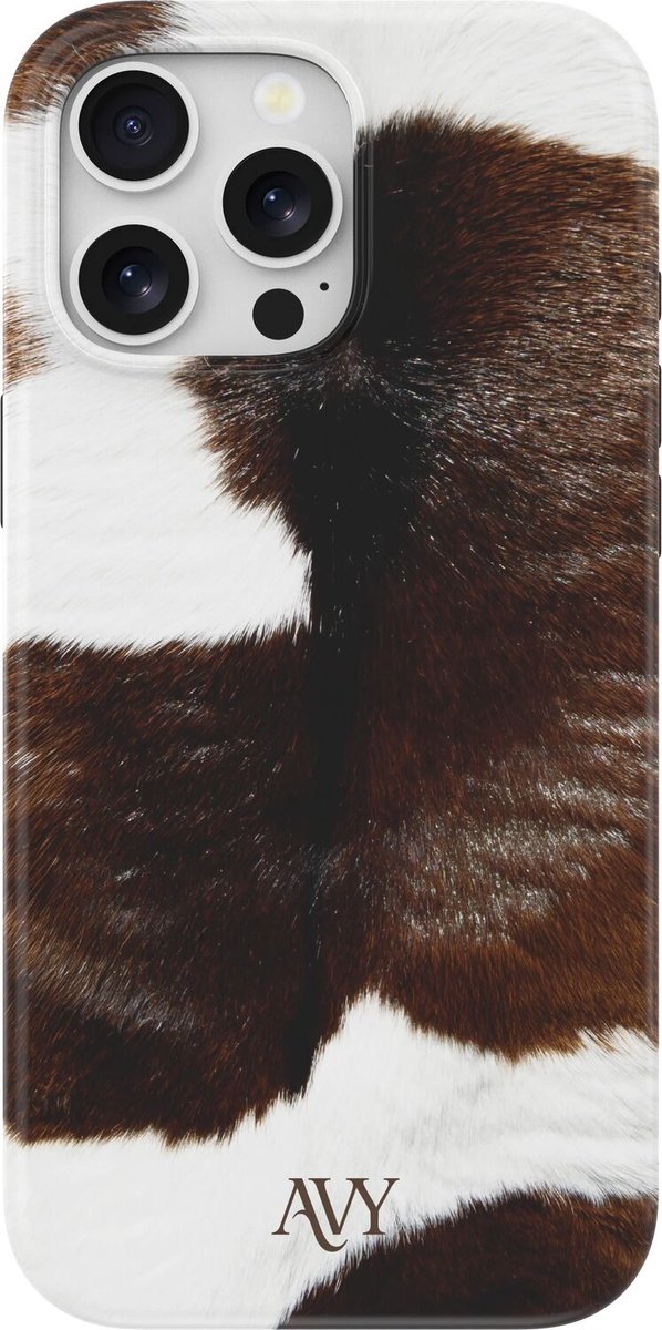 AVY Hoesje geschikt voor Apple iPhone 15 Pro Max | Rodeo Muse | Koe | Bruin & Wit | Hard Shell Back Cover | Compatibel met MagSafe & Qi2