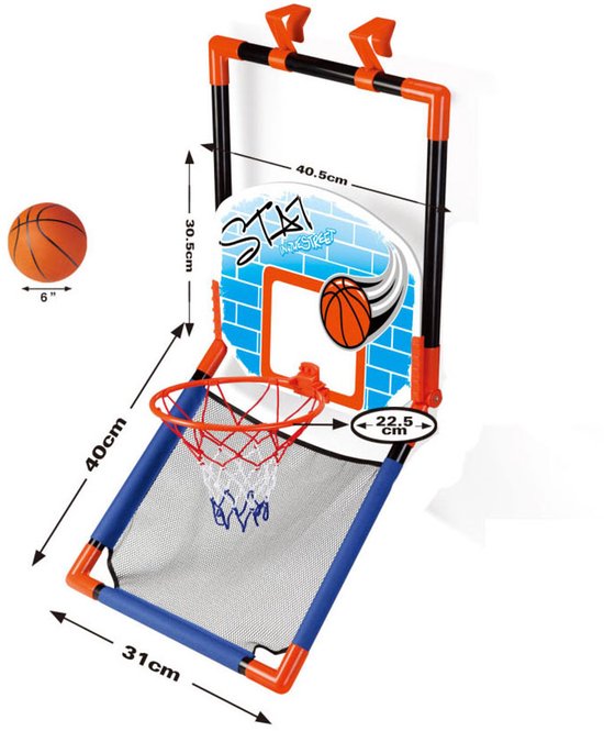 Een basketbalring met net, bord en bal met afmetingen. Het bord is wit met een blauwe baksteenprint en de tekst 'STA'. De ring is rood met wit net. Het frame is oranje en zwart.