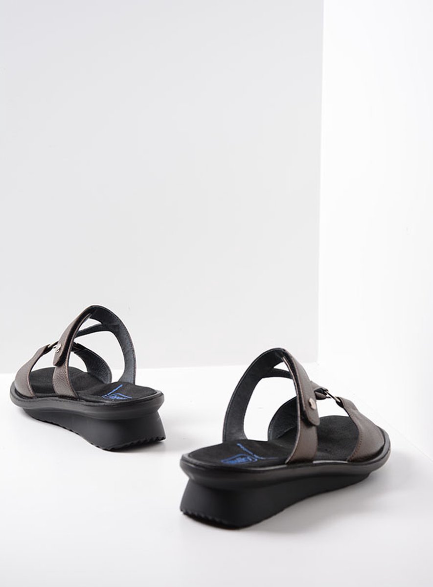 Wolky Slippers Isa brons leer
