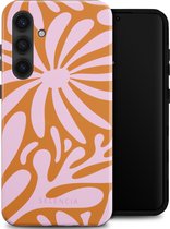 Selencia Hoesje Geschikt voor Samsung Galaxy S24 Hoesje - Selencia Vivid Backcover - Modern Bloom Pink