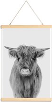 JUNIQE - Posterhanger Young Highland Cow Classic -60x90 /Wit & Zwart