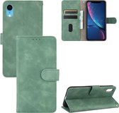 Voor iPhone XR Effen kleur Skin Feel Magnetische gesp Horizontale flip kalftextuur PU lederen tas met houder & kaartsleuven & portemonnee (groen)