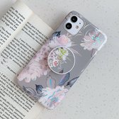 Voor iPhone 12/12 Pro Laser Flowers Pattern TPU beschermhoes met opvouwbare houder (grijze achtergrond aquarel roze bloemen)