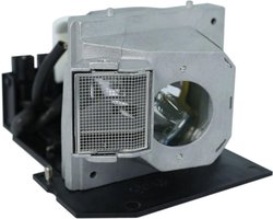 Beamerlamp geschikt voor de INFOCUS IN82 beamer, lamp code SP-LAMP-032. Bevat originele UHP lamp, prestaties gelijk aan origineel.