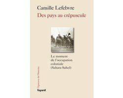 Des pays au crépuscule
