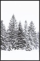 JUNIQE - Poster in kunststof lijst Zwarte winterbomen -40x60 /Wit &