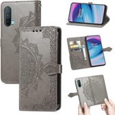 Voor OnePlus Nord CE 5G Mandala Bloem Reliëf Horizontale Flip Lederen Case met Houder & Drie Kaartsleuven & Portemonnee & Lanyard (Grijs)