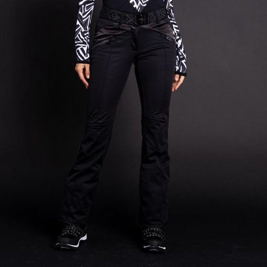 RevolutionRace Breezy Curved Ankle Stretch Broek voor Dames, Lichtgewicht en Ademende Outdoorbroek, Grape Leaf, XXL