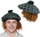 2x stuks groene Schotse verkleed pet met rood haar - Carnaval artikelen hoeden