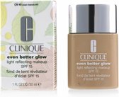 Clinique Even Better Glow Light Reflecting Makeup SPF 15 30 ml Bouteille Crème 40 Cream Chamois