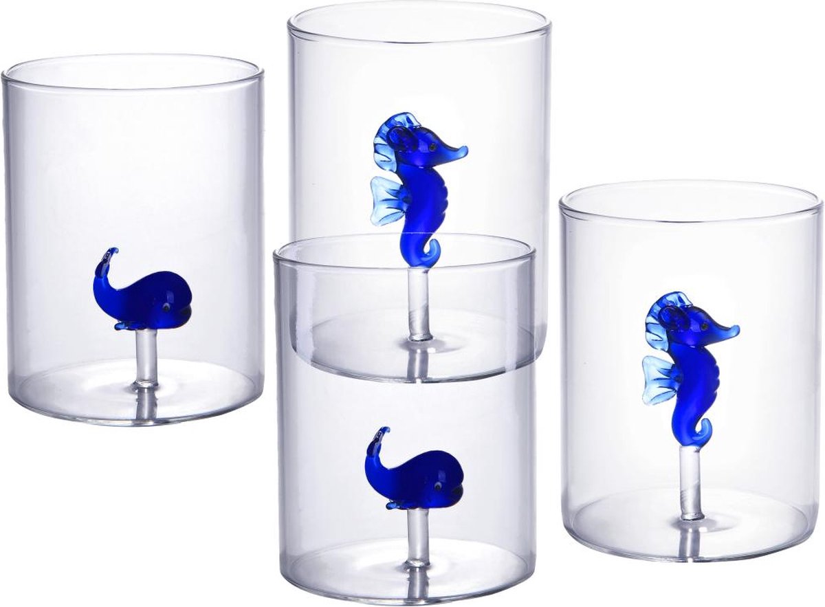 OZAIA Set van 4 glazen met walvissen en zeepaardjes - Transparant en blauw - Ø7,5 x H9,5 cm - PARASA L 7.5 cm x H 9.5 cm x D 7.5 cm