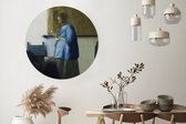 Femme en bleu lisant une lettre - Peinture de Johannes Vermeer Cercle mural en aluminium