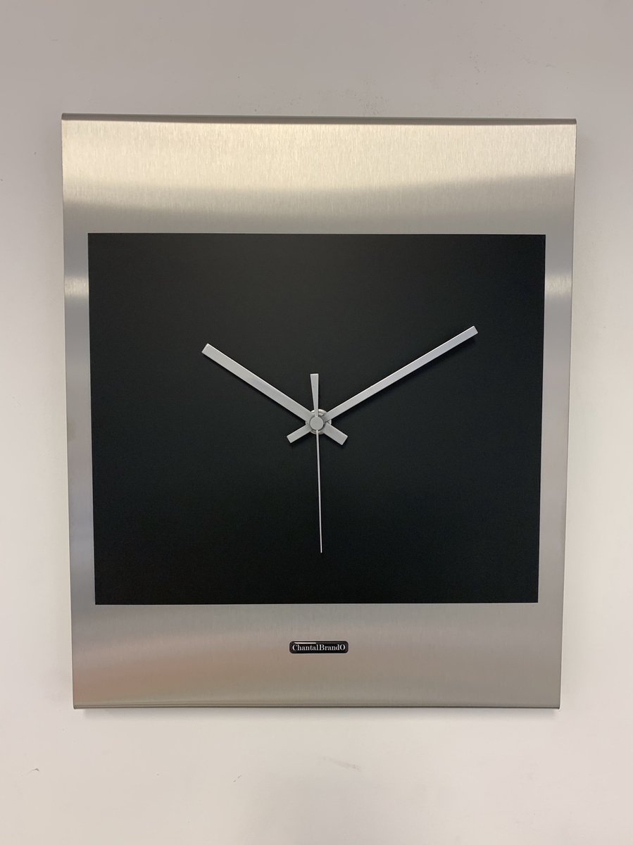 Wandklok CHANTALBRANDO = CANBERRA = BLACK & SILVER = MODERN DESIGN = ZWART & ZILVER