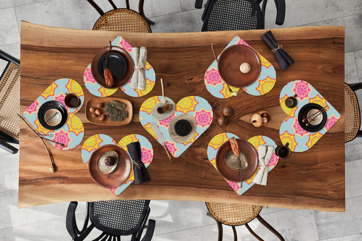 Onderleggers - Placemats - Placemats hartje - Flower Power - Design - Hippie - 8 stuks