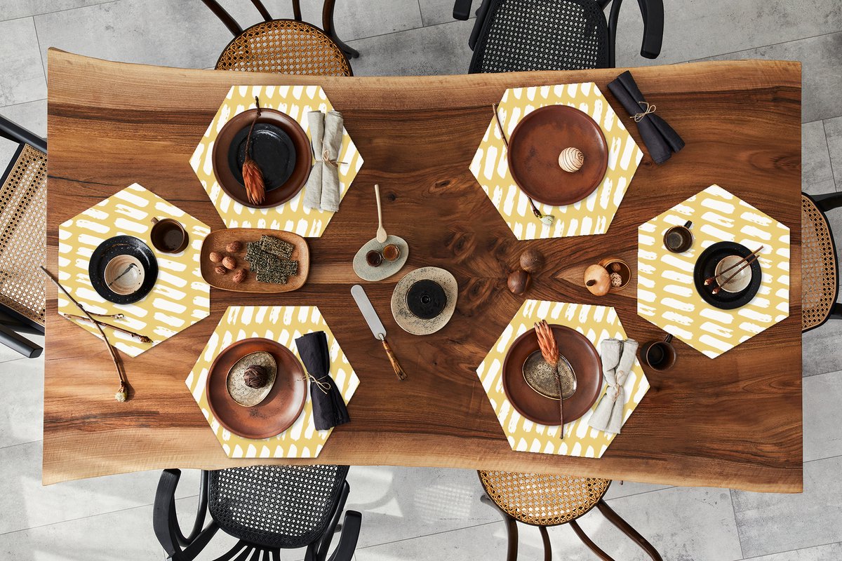 Placemats hexagon - Onderleggers placemats - Placemat zeshoek - Geel - Design - Wit - 6 stuks