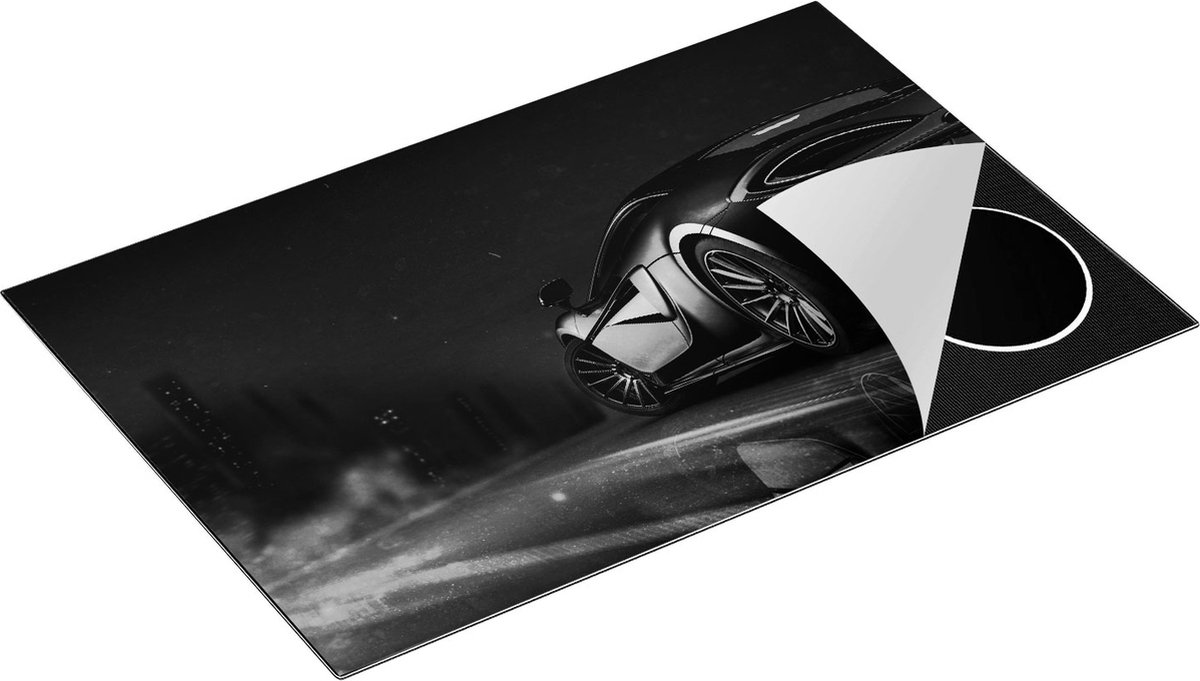 Chefcare Inductie Beschermer Zwarte Sportwagen Auto nabij een Stad - Zwart Wit - 80x52 cm - Afdekplaat Inductie - Kookplaat Beschermer - Inductie Mat