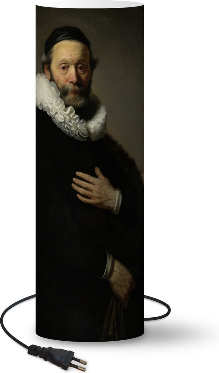 LampRembrandt Van Rijn - Johannes Wtenbogaert - schilderij van Rembrandt van Rijn lamp - 70 cm hoog - Ø22 cm - Inclusief LED lamp