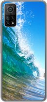 Geschikt voor Xiaomi Mi 10T 5G hoesje - Een close-up van een golf die breekt voor de kust van Hawaii - Siliconen Telefoonhoesje