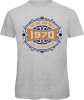 1970 The One And Only | Feest Kado T-Shirt Heren - Dames | Donker Blauw - Goud | Perfect Verjaardag Cadeau Shirt | Grappige Spreuken - Zinnen - Teksten | Maat S