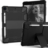 Mobigear Tablethoes geschikt voor Apple iPad 8 (2020) Hardcase Backcover | Mobigear ShieldStand + Stylus Houder | Schokbestendig iPad 8 (2020) Telefoonhoesje | Anti Shock Proof + Standaard - Zwart