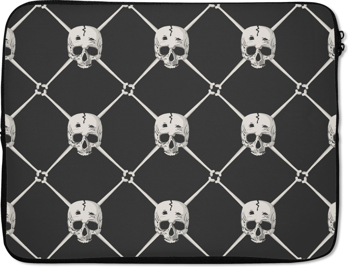 Laptophoes 17 inch - Patronen - Skull - Botten - Piraten - Jongens - Kinderen - Kids - Jongetje - Laptop sleeve - Binnenmaat 41x28 cm - Zwarte achterkant