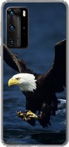 Telefoonhoesje Geschikt voor Huawei P40 Pro hoesje - Arend - Close up - Water - Siliconen Telefoonhoesje