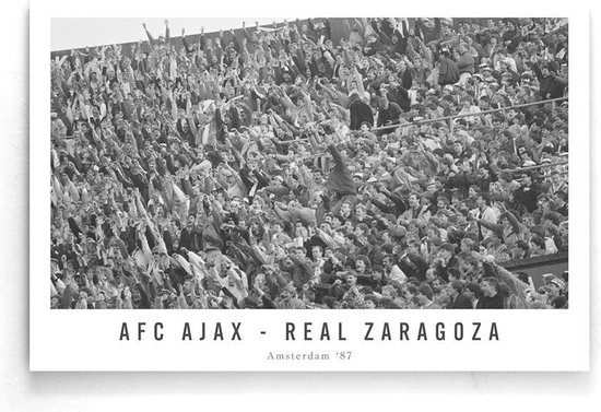 Walljar - Poster Ajax - Voetbal - Amsterdam - Eredivisie - Zwart wit - AFC Ajax - Real Zaragoza '87 - 30 x 45 cm - Zwart wit poster