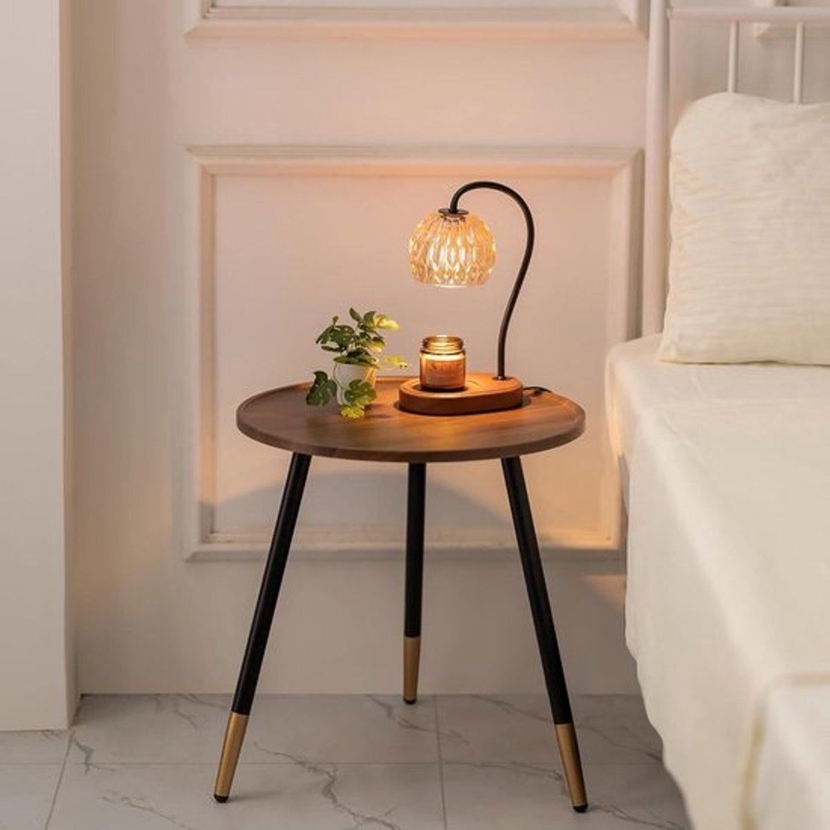 Ronde bijzettafel - Houten salontafel - Woonkamer decoratie - Makkelijk te monteren - 48 cm hoog - Walnoot zwart