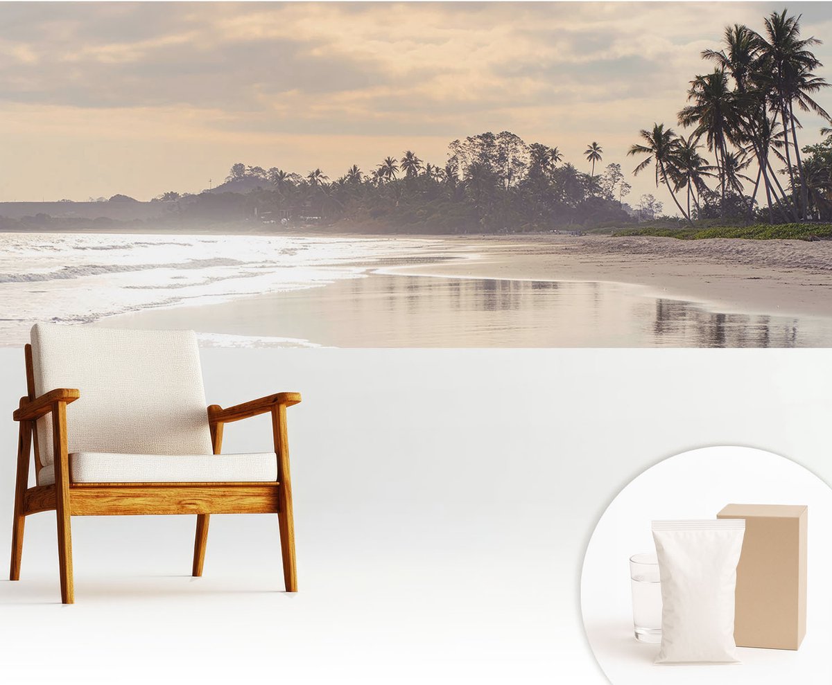 Wallfluent Fotobehang - Wit Vliesbehang - 250x104 cm - Ochtend Op Het Strand Fotobehang Vlies - Woonkamer behang Landschappen - Muurschildering - Woonkamer behang