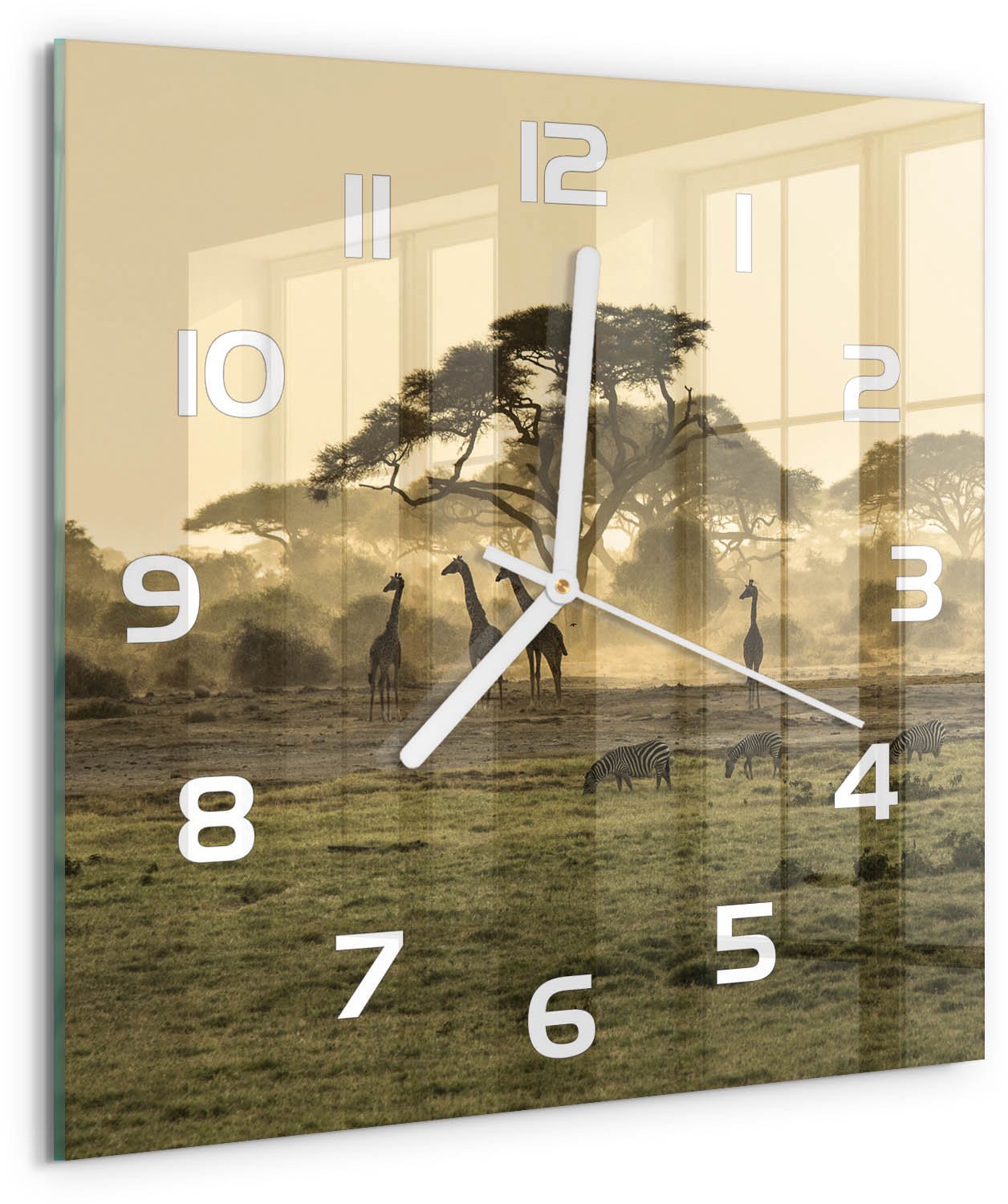 Tulup Wandklok - Giraffen in de savanne Wandklok Glas Met Motief - 30x30 cm - Beige Decoratieve Glazen Klok - Witte handen - Vierkante Klok - Gekleurde Glazen Klok - Glazen Klok Met Print